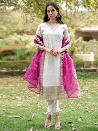 Chanderi Silk Blend Kurta Set