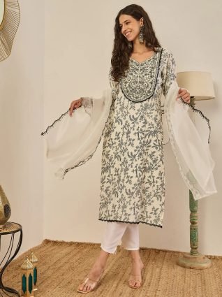 Cream Silk Blend Kurta with Trousers   Dupatta Suits
