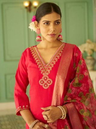 Elegant Silk Blend Kurta Set with Beaded Embroidered Design   Organza Dupatta