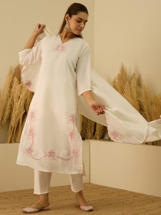 Embroidred Kurta Sets with Heavy thread Work Women Suits