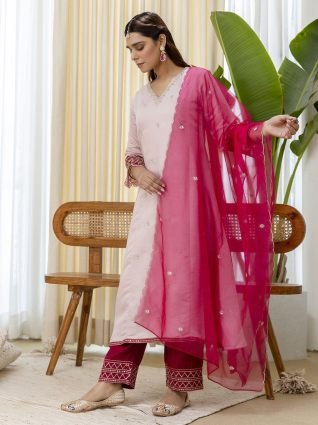 Embroidred Kurta Sets with Sequins Work Women Suits