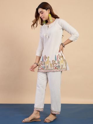 Off white Women s Designer Kurta Pant Set Premium Pattern