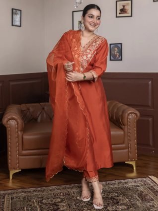 Peach Embroidered Silk Blend Anarkali Suit Set With Dupatta