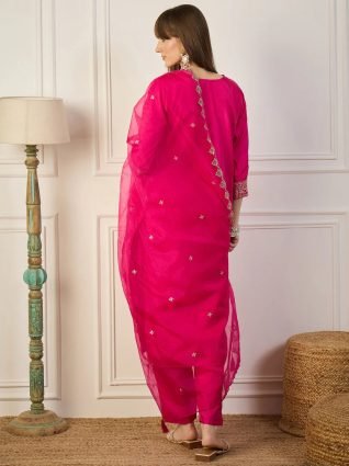 Pink Women Kurta Sets With Dupatta Straight Suits