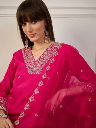 Pink Women Kurta Sets With Dupatta Straight Suits
