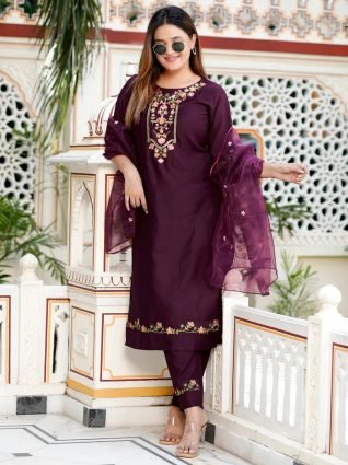 Purple Women Floral Embroidered Regular Kurta with Trousers   Dupatta Suits Sets