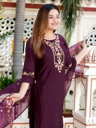 Purple Women Floral Embroidered Regular Kurta with Trousers   Dupatta Suits Sets