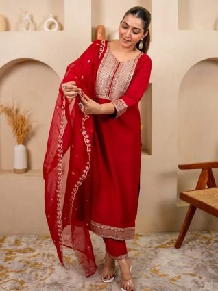 Red Embroidered Silk Blend Suit Set With Dupatta