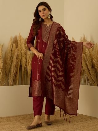 Silk Blend Banarasi Jacquard Zari Woven Straight Kurta Pant with Dupatta Set