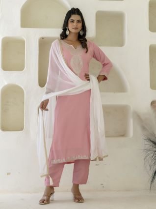 Silk Blend Women Kurta Pant with Dupatta Sets With Embroidery