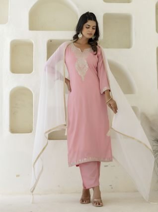 Silk Blend Women Kurta Pant with Dupatta Sets With Embroidery