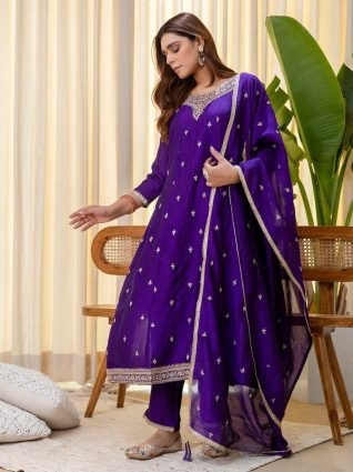 Stylish Anarkali Kurta Set Ready to Wear Soft Silk Fabric with Embroidered Dupatta Tailored Fit