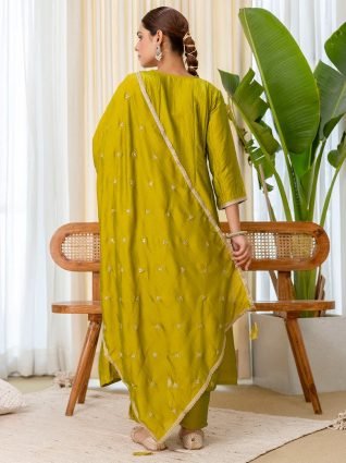 Stylish Anarkali Kurta Set Ready to Wear Soft Silk Fabric with Embroidered Dupatta Tailored Fit