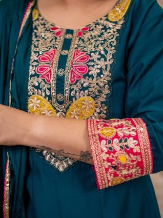 Stylish Anarkali Kurta Set Ready to Wear Soft Silk Fabric with Embroidered Dupatta Tailored Fit
