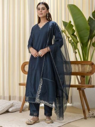 Teal Blue Silk Blend Kurta Set with Scalloped Organza Dupatta