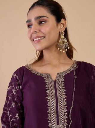 Wine Women s Designer Kurta Pant Set Premium Pattern Collection