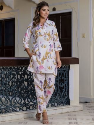 Women Cotton Blend Kurta Pant  Set