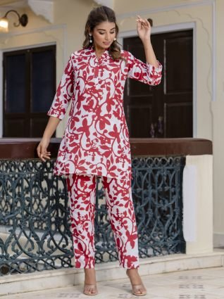 Women Cotton Blend Kurta Pant  Set
