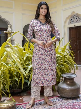 Women Cotton Blend Kurta Pant Dupatta Set