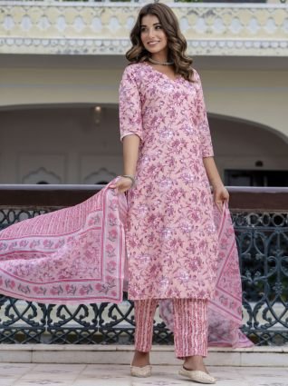 Women Cotton Blend Kurta Pant Dupatta Set