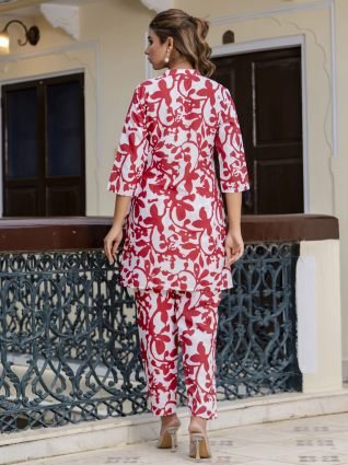 Women Cotton Blend Kurta Pant  Set