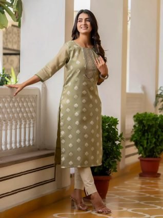 Women Embroidered Silk Blend Straight Kurta