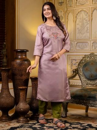 Women Embroidered Silk Blend Straight Kurta