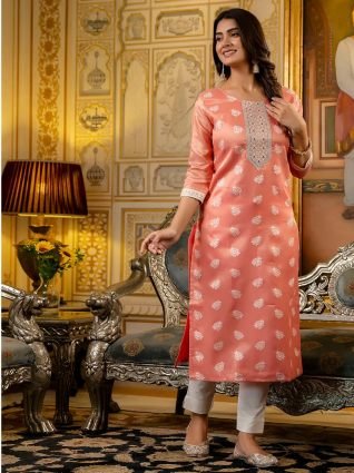 Women Embroidered Silk Blend Straight Kurta