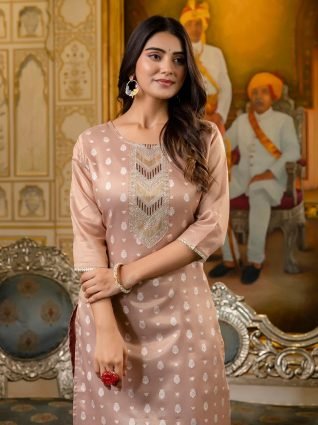 Women Embroidered Silk Blend Straight Kurta