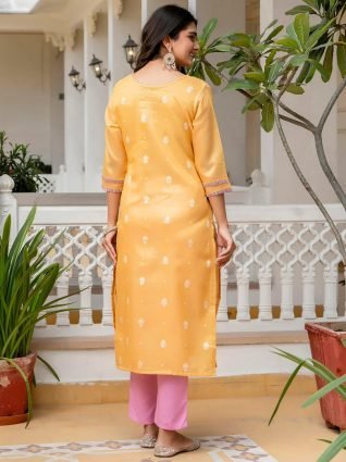 Women Embroidered Silk Blend Straight Kurta