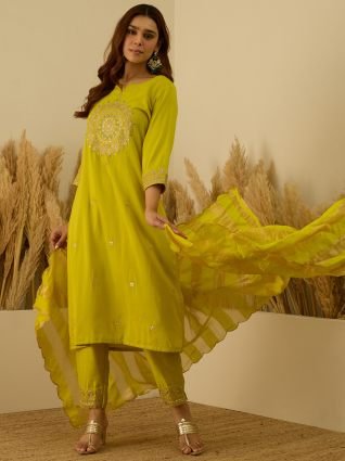 Women Kurta and Pant Dupatta Sets Chanderi Silk Fabrics with Embroidery
