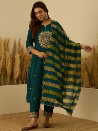 Women Kurta and Pant Dupatta Sets Chanderi Silk Fabrics with Embroidery