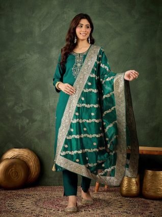 Women Kurta and Pant Dupatta Sets Viscose Rayon Fabrics with Embroidery Handwork