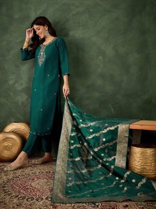 Women Kurta and Pant Dupatta Sets Viscose Rayon Fabrics with Embroidery Handwork