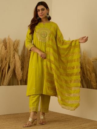 Women Kurta and Pant Dupatta Sets Chanderi Silk Fabrics with Embroidery