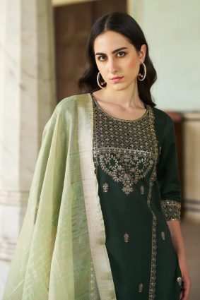 Women Kurta and Pant Sest Viscose Rayon