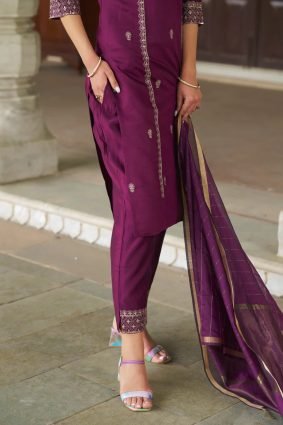 Women Kurta and Pant Sest Viscose Rayon