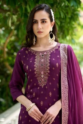 Women Kurta and Pant Sets Dupatta Viscose Rayon Silk Blend with Handwork