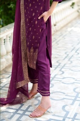 Women Kurta and Pant Sets Dupatta Viscose Rayon Silk Blend with Handwork