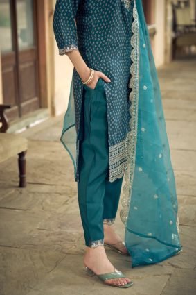 Women Kurta and Pant Sets Muslin Print Fabric