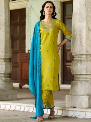 Women Kurta and Pant Sets Silk Blend Fabric