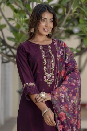 Women Kurta and Pant Sets Viscose Roman Silk Fabric