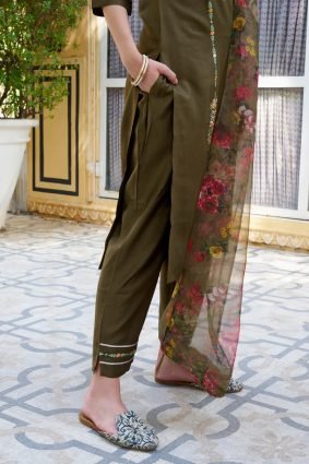 Women Kurta and Pant Sets Viscose Rayon Fabric