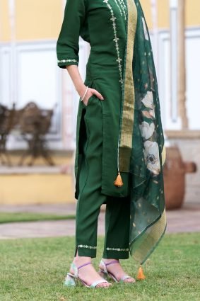 Women Kurta and Pant Sets Viscos Roman Silk Fabric