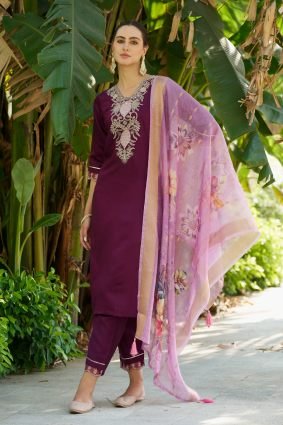 Women Kurta and Pant Viscose Rayon Fabric