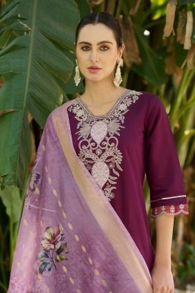 Women Kurta and Pant Viscose Rayon Fabric