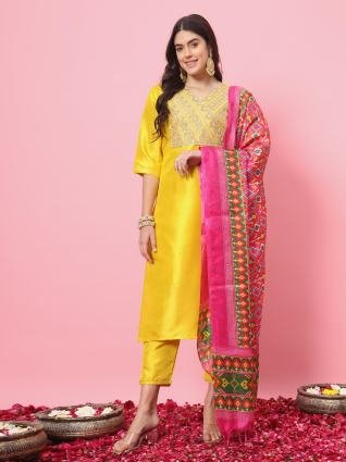 Women Kurta and Trousers Pant Set