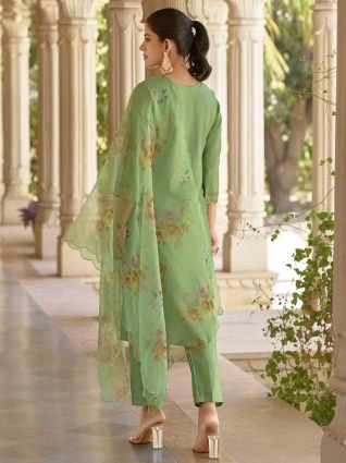 Women Kurta and Trousers Pant Set Silk Blend