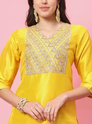 Women Kurta and Trousers Pant Set