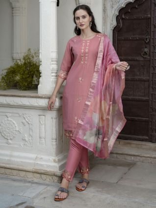 Women s Embroidered Yoke Design Straight Kurta Set suits